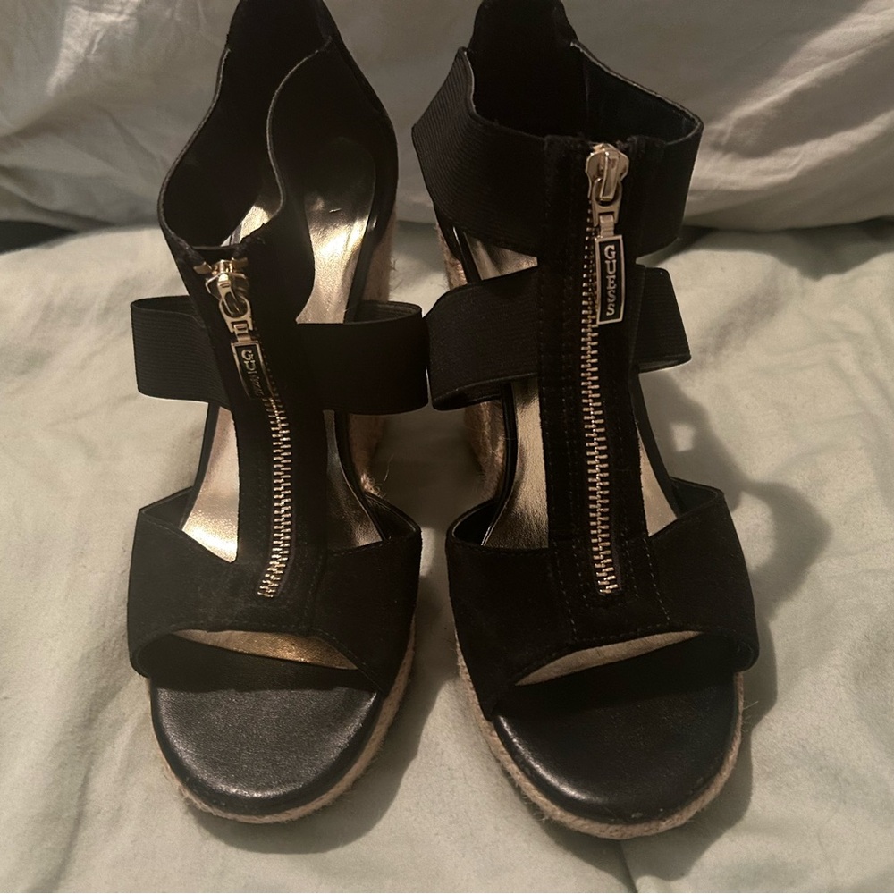 Guess wedged heels